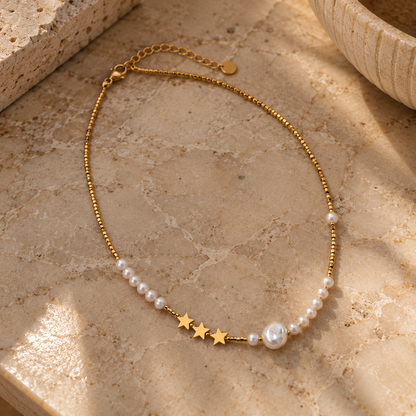 Collier de perles étoilé