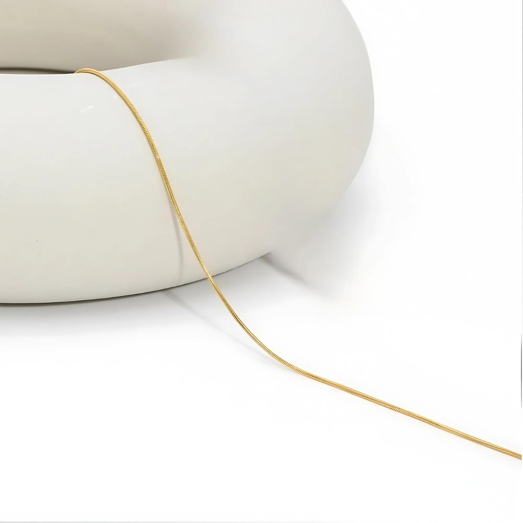 Basic B Necklace