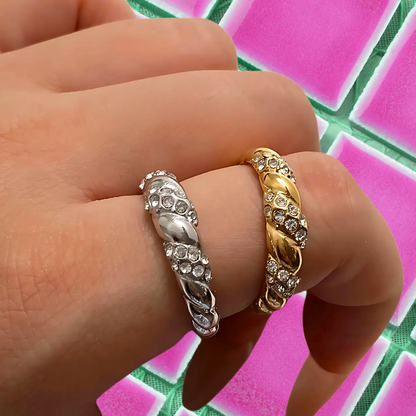 Hibiscus Ring
