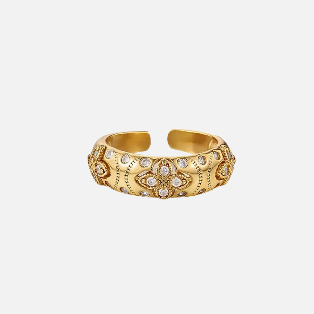Majesty Ring