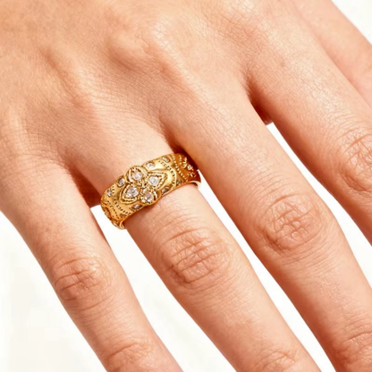 Majesty Ring